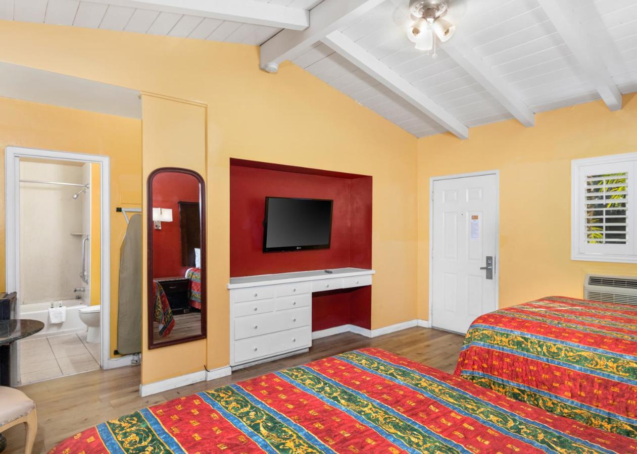 Fallbrook Country Inn Ngoại thất bức ảnh