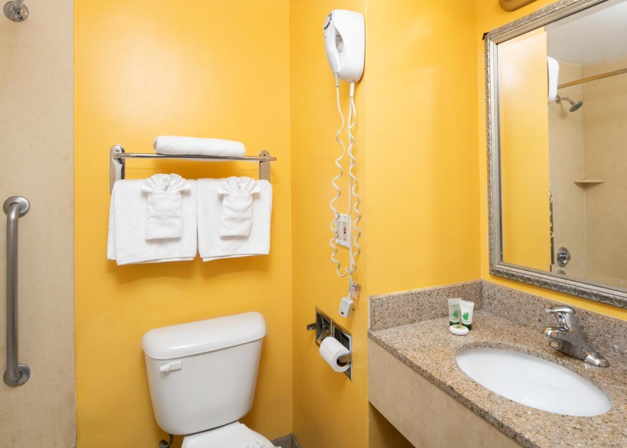 Fallbrook Country Inn Ngoại thất bức ảnh