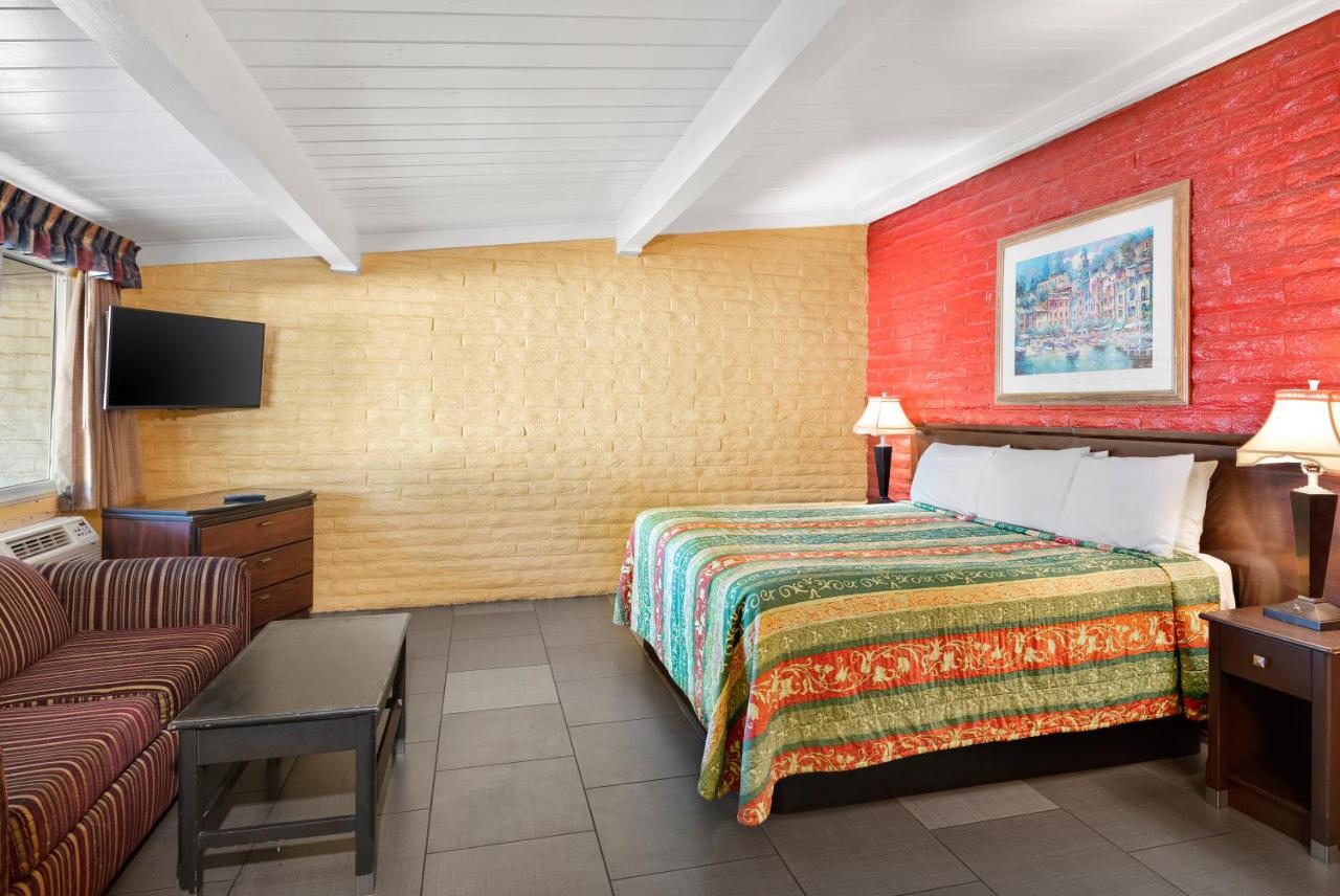 Fallbrook Country Inn Ngoại thất bức ảnh