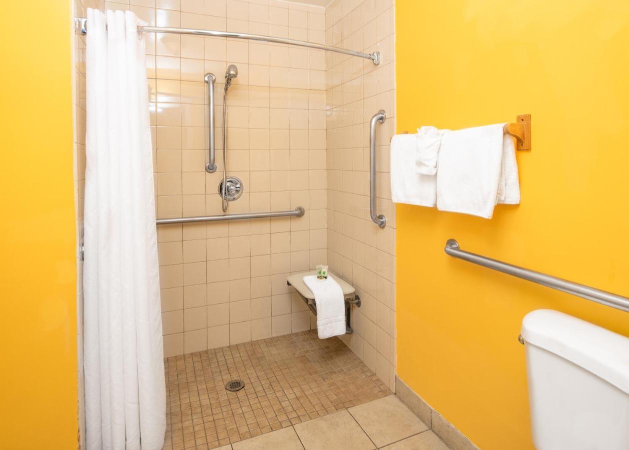 Fallbrook Country Inn Ngoại thất bức ảnh